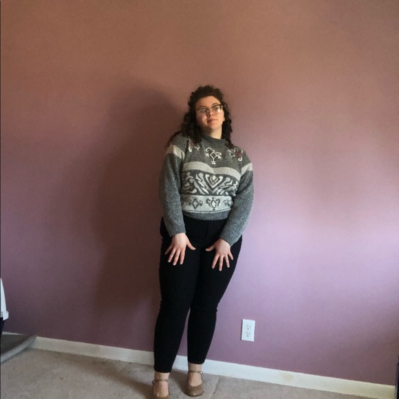 Diana Marco Sweater - Picture 5 of 9